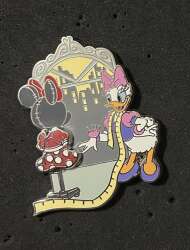 92378 - World Of Disney (NYC) - Seamstress/Tailor Daisy - Disney Store US alternate image