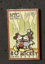 92497 - World Of Disney (NYC) - 80 Years with Mickey - Disney Store US