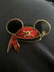 92674 - Pirates of the Caribbean - Pirate Mickey Ears with Earring - Walt Disney World