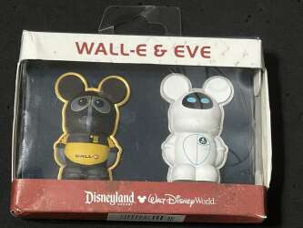 92716 - Wall-E - Wall-E and Eve 3D Vinylmation Set alternate image