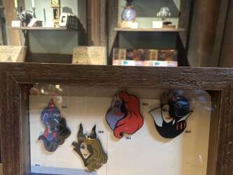 93086 - Jumbo Villain and Princess Silhouette - Ursula and Ariel - Disneyland Resort Paris alternate image