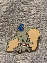 93401 - Dumbo - Sitting Dumbo with Blue Hat - Version 2 - Walt Disney World