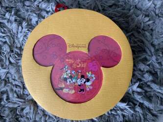 95696 - Year of the Rabbit - Mickey & Friends Jumbo Pin - Hong Kong Disneyland alternate image
