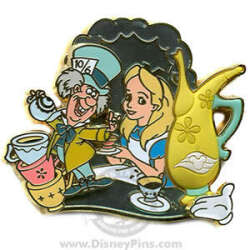 96143 - Alice in Wonderland - Alice and the Mad Hatter - Disney Cruise Line