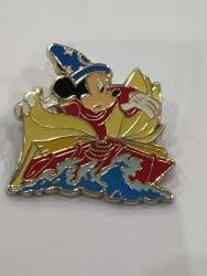97888 - Cast Lanyard Refresh - Mickey Sorcerer - Disneyland Resort Paris
