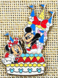 98081 - Mickey and Minnie 20th Anniversary Castle Cake - Tokyo Disneyland Resort