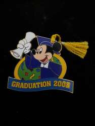 98235 - Graduation - Mickey Mouse Graduation 2002