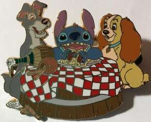 98272 - Dogs with Stitch - Lady and Tramp - Disney Auctions