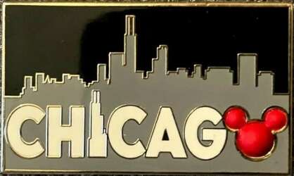 98291 - Disney Store Chicago - Chicago Skyline the Windy City - Mickey Head - Disney Store US