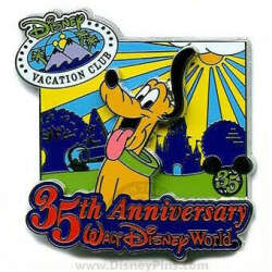 98517 - Disney Vacation Club Anniversaries - pluto 35th anniversary DVC - Walt Disney Studios