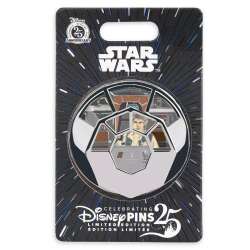 98475 - 2025 Star Wars Quarterly Cockpit Series - Han Solo Millennium Falcon Jumbo 3D alternate image