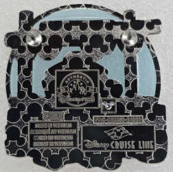 98646 - Castaway Cay - Mickey and Pluto at Castaway Cay - Disney Cruise Line alternate image