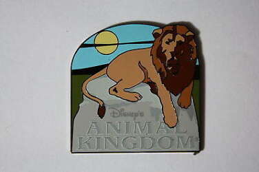 98670 - 2001 animal kingdom - Lion on Rock - Walt Disney World