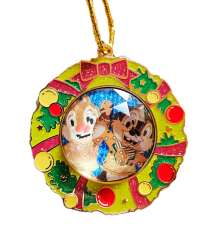 Chip & Dale in Wreath, Faceted Glass Dome