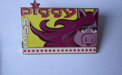 98744 - Miss Piggy Name Billboard alternate image