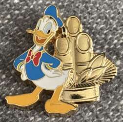 Gold Kadomatsu - Donald Duck