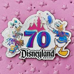 99855 - WDTC/Costco/AAA Series: Disneyland Resort 70th Celebration, 2025 - Donald and Daisy - Disney Licensed alternate image