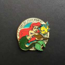 23528 - Magical Musical Moments - Part of Your World Spinner Ariel & Flounder - Disney Store US alternate image