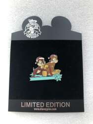99886 - Disney Shopping - Holiday Series Personalized - 2010 - Chip and Dale in Santa Hats - Disney Store US