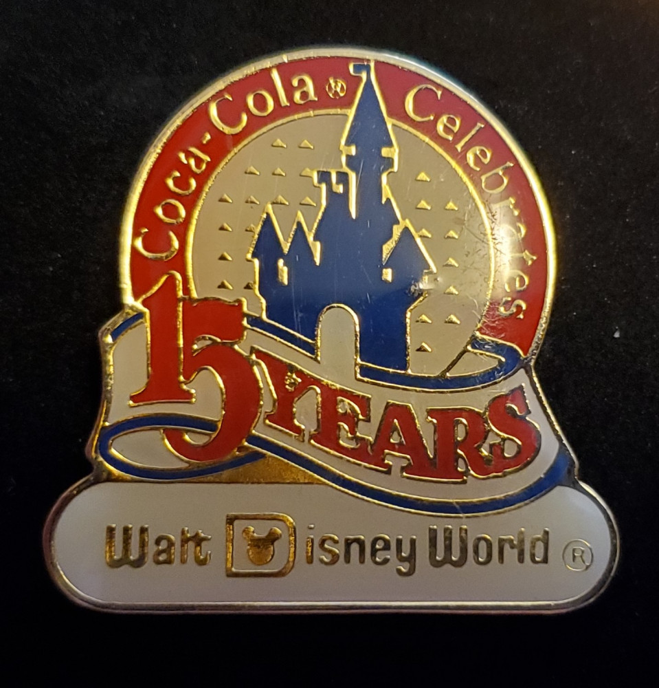 45450 - Coca-Cola Celebrates 15 Years - Walt Disney World