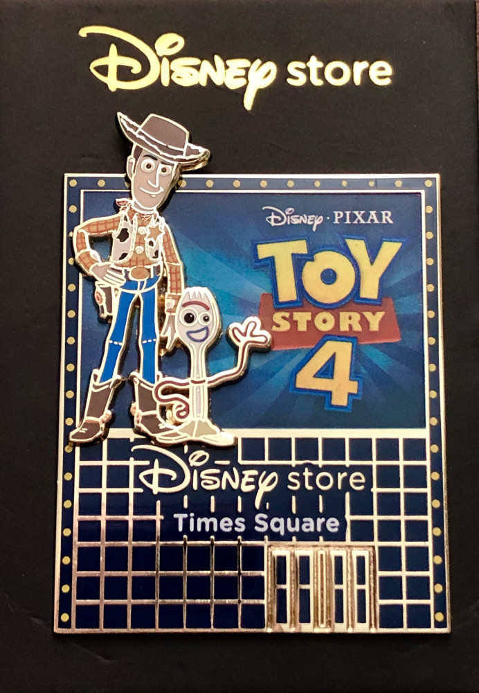45554 Toy Story 4 Disney Store Times Square Photo Experience
