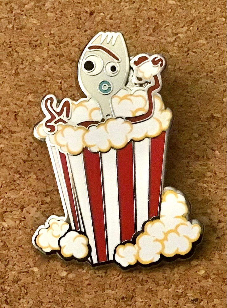 55765 Forky Inside a Popcorn Bucket Toy Story 4 Mystery Pin Set