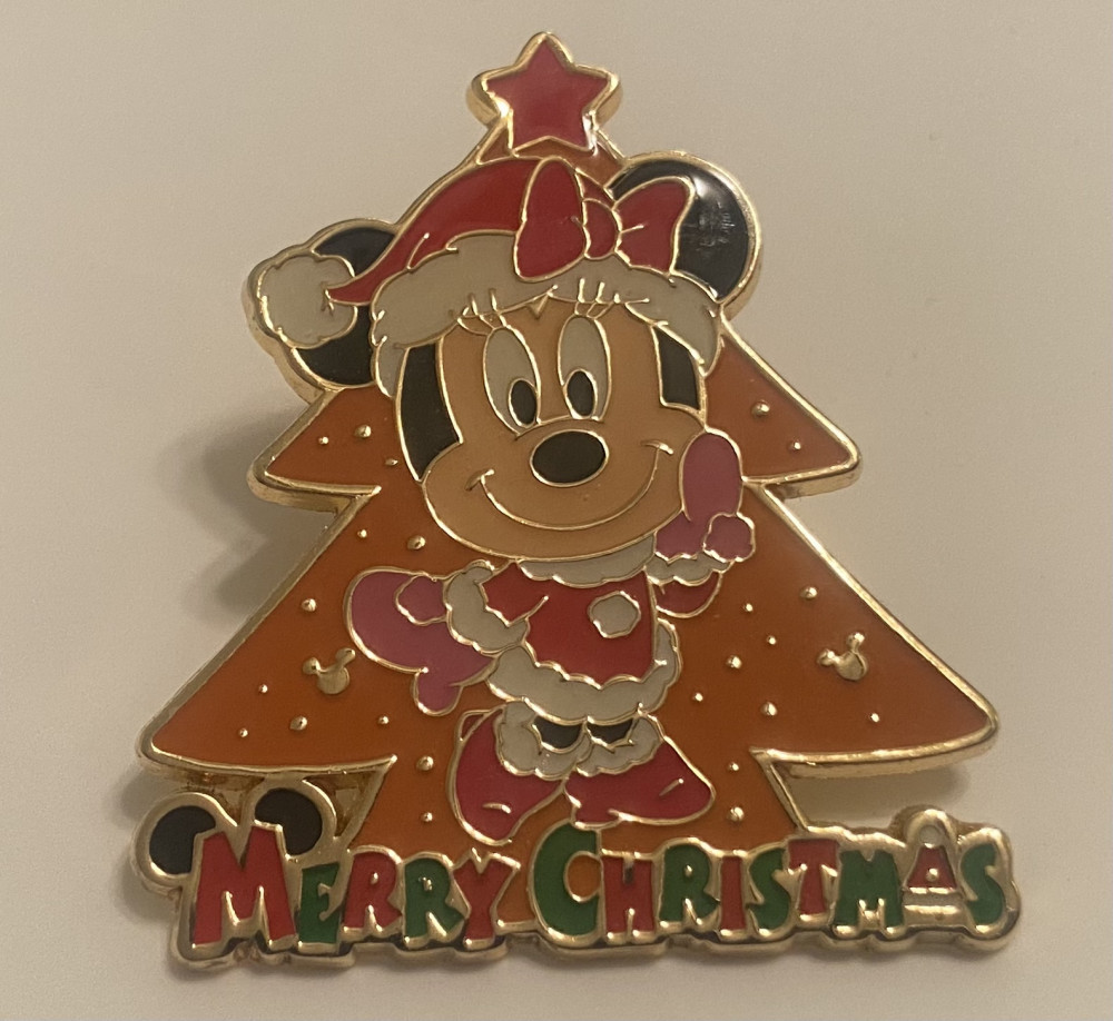 Minnie tokyo disneysea game prizes pin pop