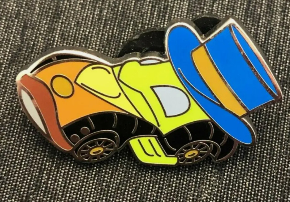 71947 Jiminy Cricket Disney Racer Cars Mystery Pin Set