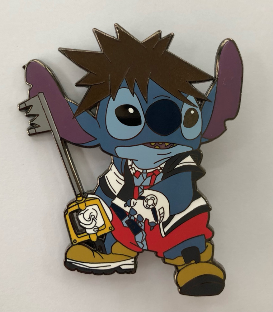 78898 - Kingdom Hearts Stitch as Sora - Fantasy Pin Series