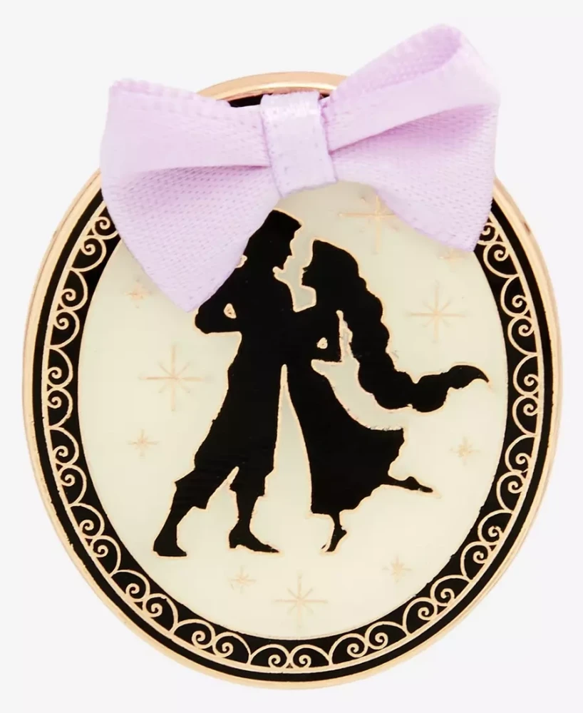 85992 - Rapunzel and Flynn - Boxlunch Exclusive - Couple Silhouettes ...