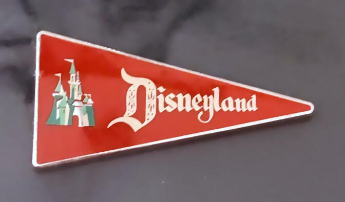 90848 Disneyland Banner Disneyland Advent Calendar Holiday Pin
