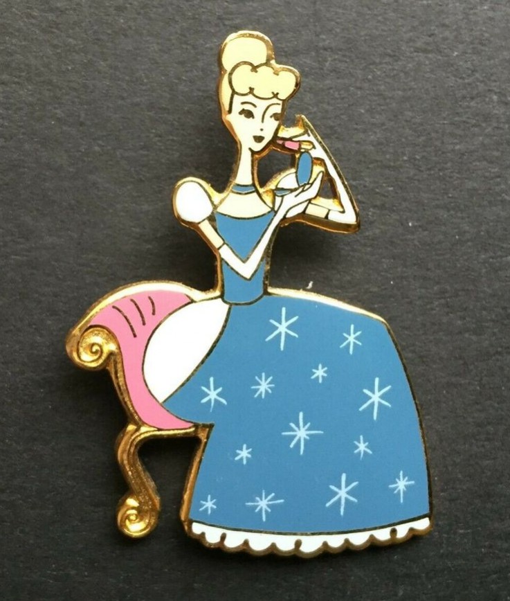 30072 Disney's Princesses Nouveau Cinderella Disney Catalog Boxed