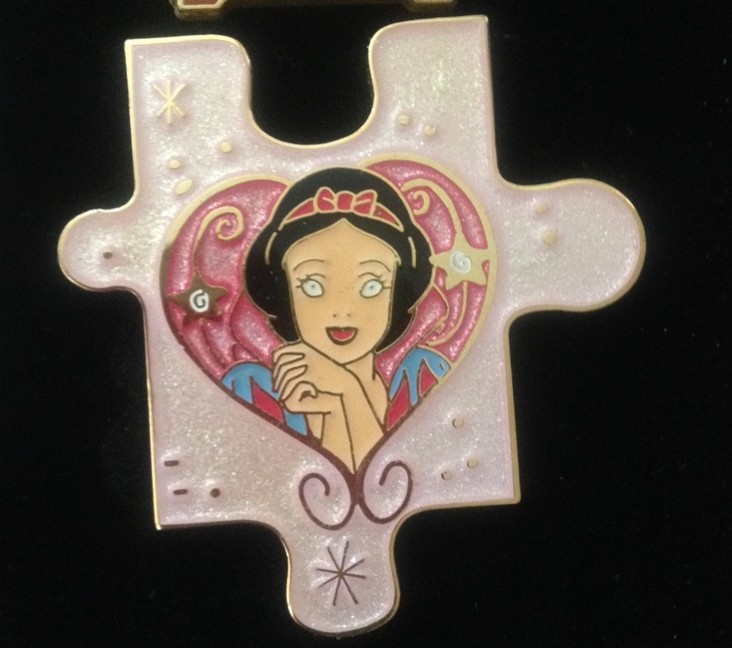 2287 Snow White Ladies of Disney Puzzle Disney Store Japan Disney Pin