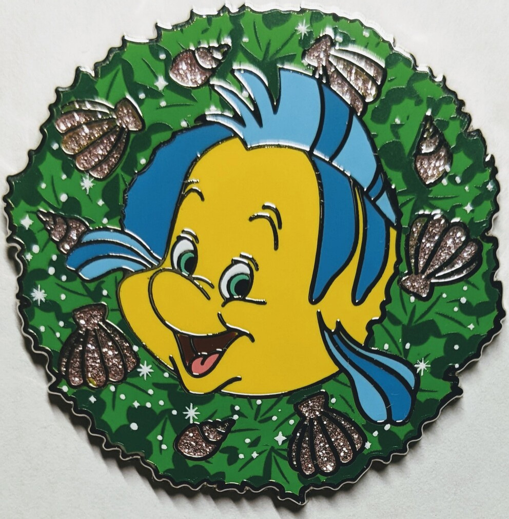 52163 Flounder Happy Holidays Wreath 2021 Mystery Collection